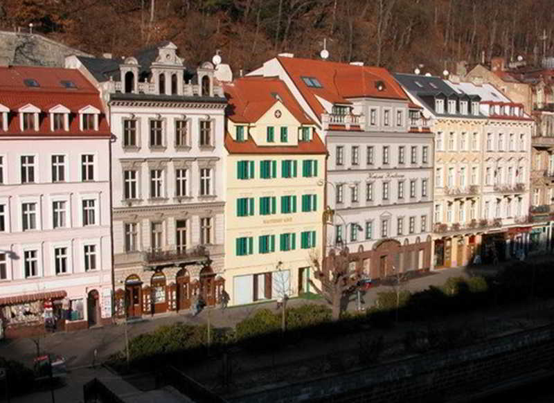 Hotel Maltezsky Kriz Karlovy Vary Exterior photo